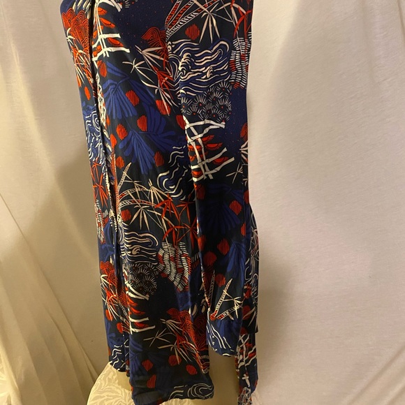 H&M Button Down with High Slits - Picture 4 of 6